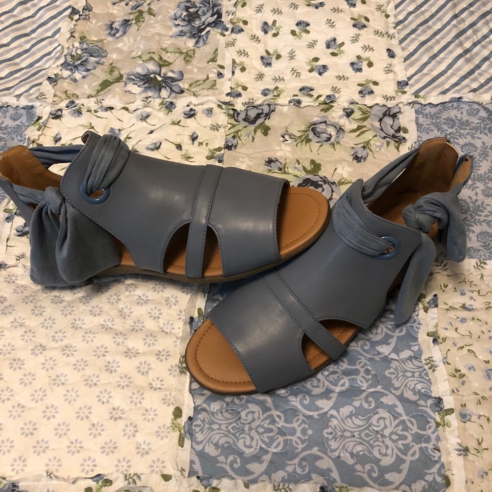 Ladies Sandals